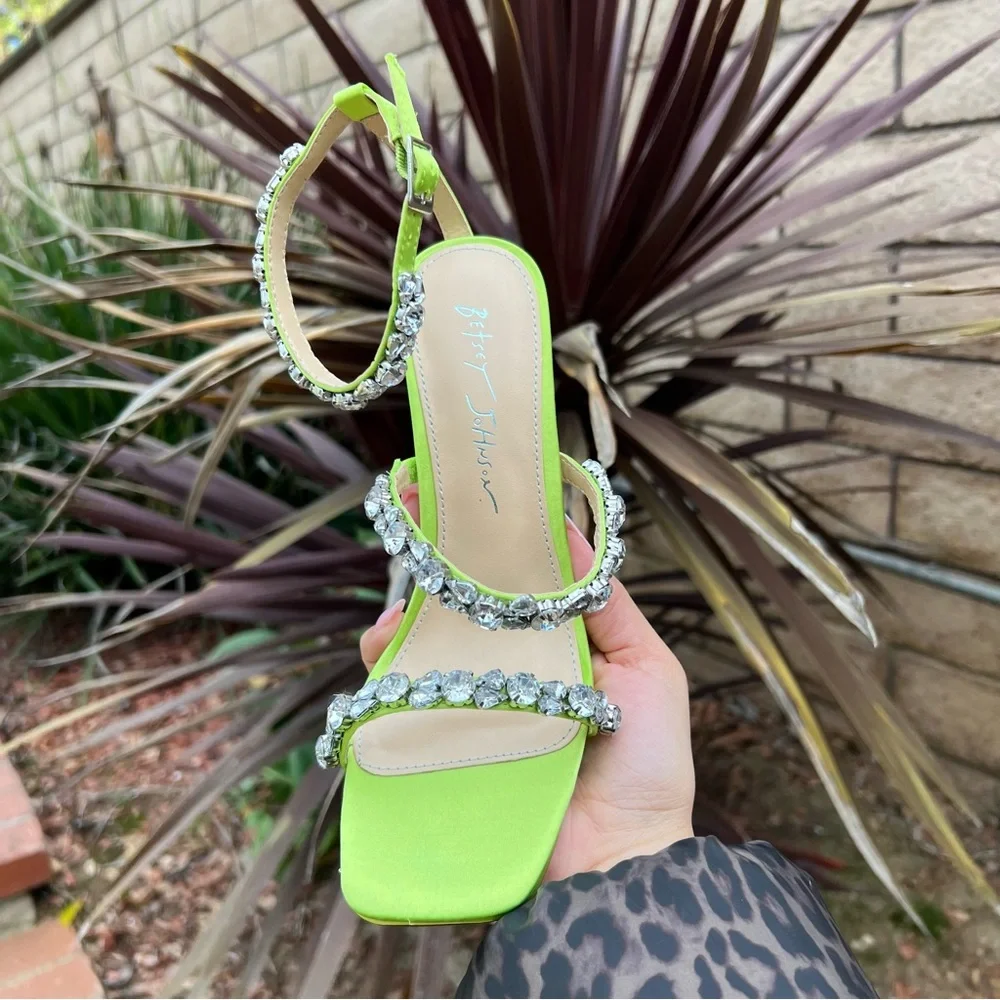 Betsy Johnson Rhinestone Glam SB-Perry Green Heels NEW In Box (Multiple Sizes) - Picture 15 of 16